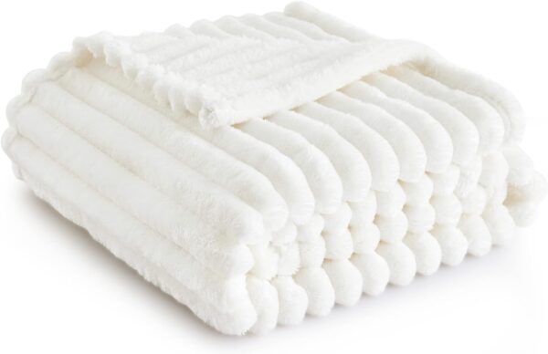 Bedsure White Throw Blanket