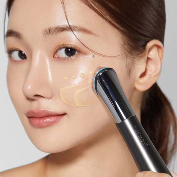 Medicube Age-R Booster H - Korean No.1 Skin Care Device - Image 2