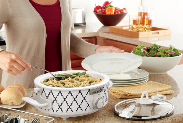 Crock-Pot Small 2.5 Quart Casserole Slow Cooker - Image 5